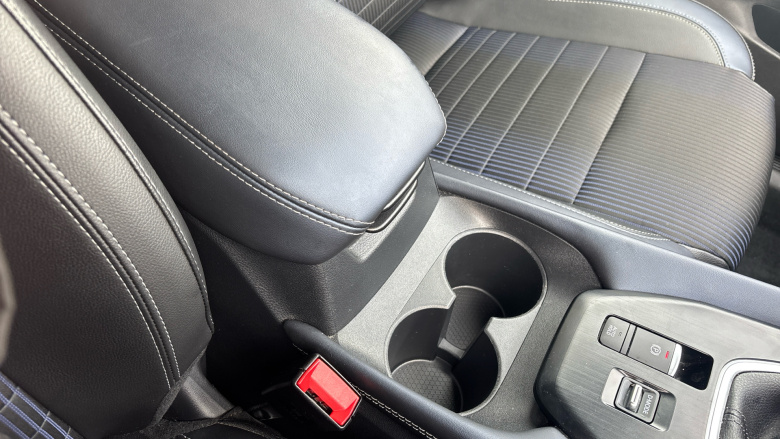 Nissan Qashqai 1.3 DiG-T MH Tekna 5dr Petrol Hatchback